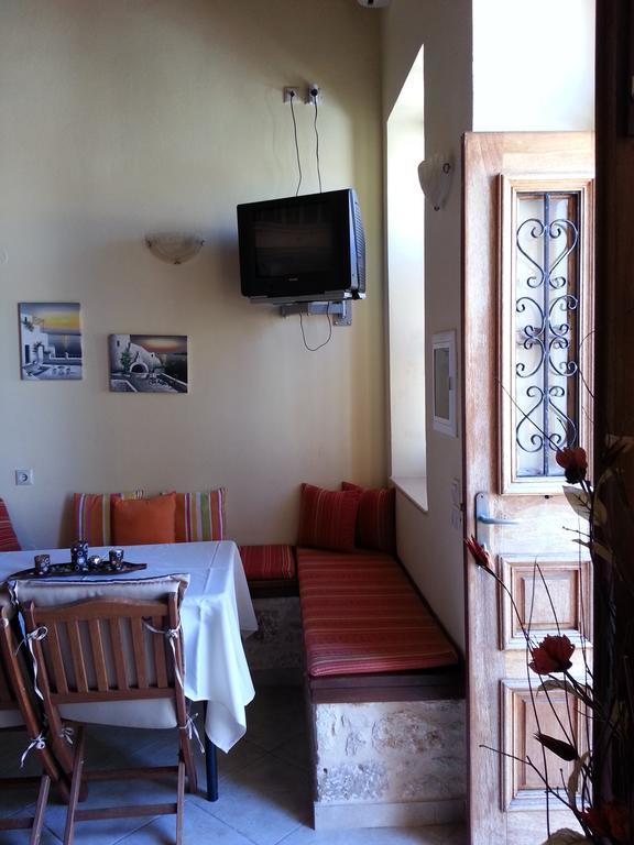 فيلا Mika'S House Chalki Town المظهر الخارجي الصورة